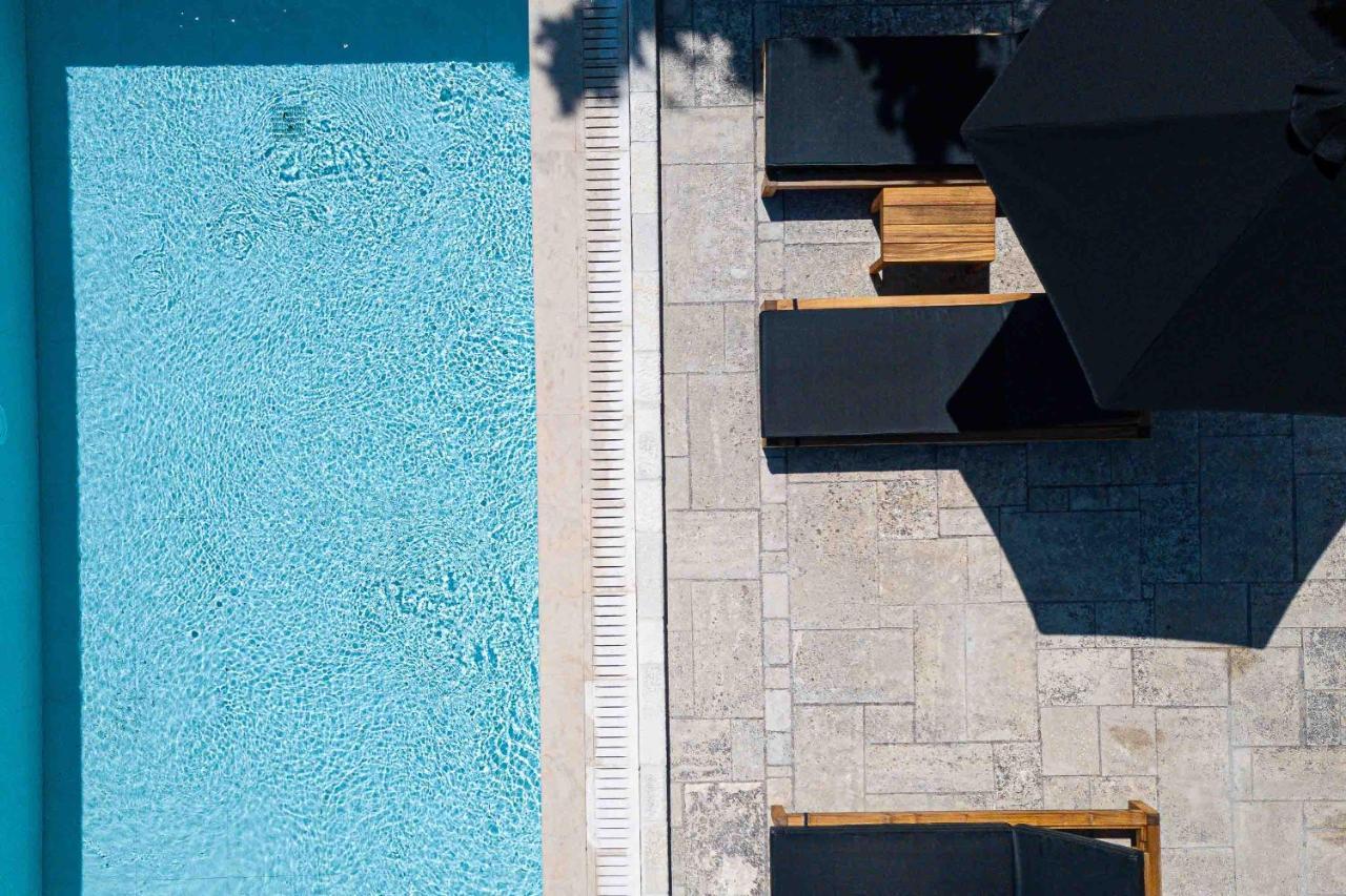 Villa Mantilari Wine Estate 7 Apartments 2 Private Pools 1 Heated Tennis Court Fitness Center Арханес Экстерьер фото