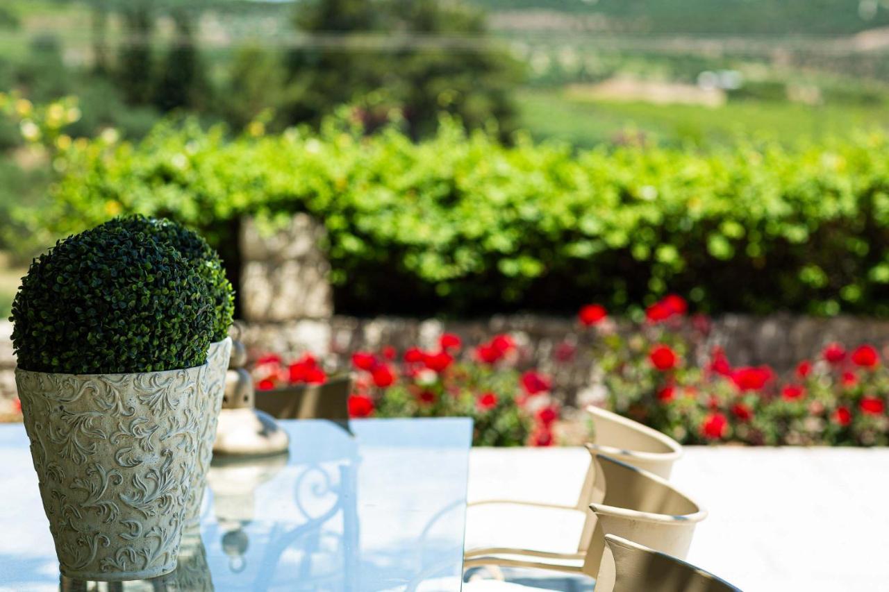 Villa Mantilari Wine Estate 7 Apartments 2 Private Pools 1 Heated Tennis Court Fitness Center Арханес Экстерьер фото