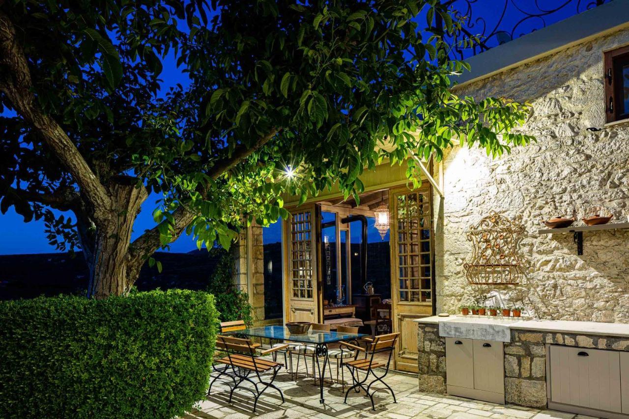 Villa Mantilari Wine Estate 7 Apartments 2 Private Pools 1 Heated Tennis Court Fitness Center Арханес Экстерьер фото
